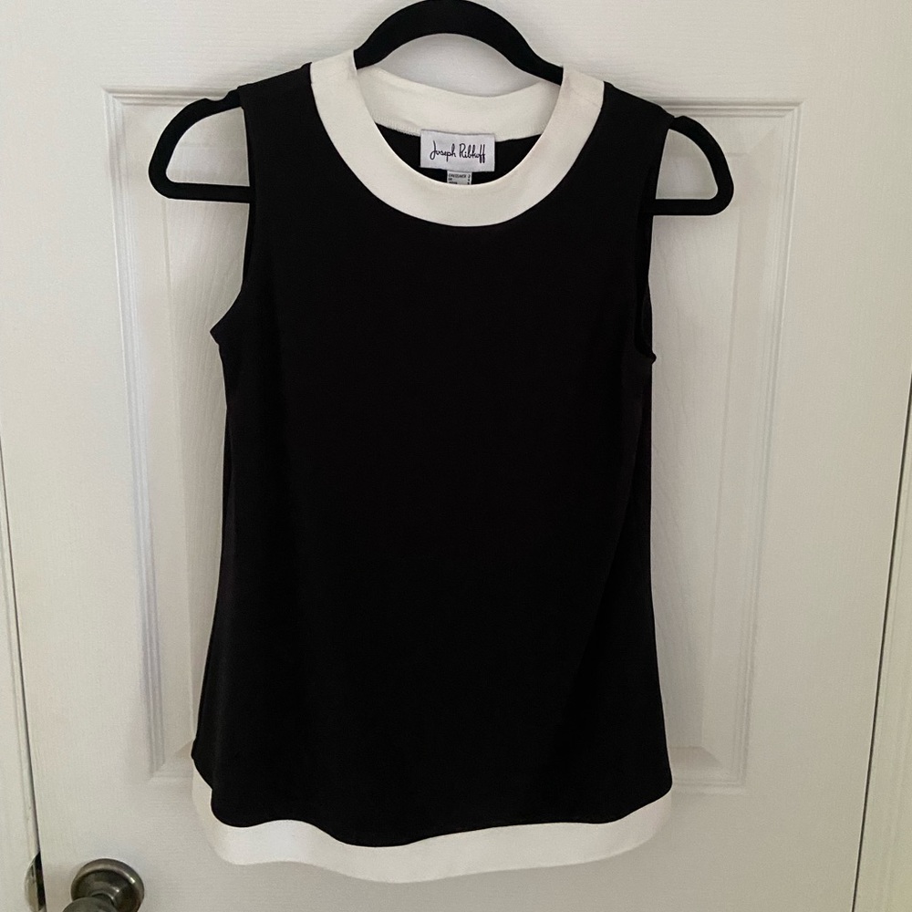 NWOT Joseph Ribkoff elegant top